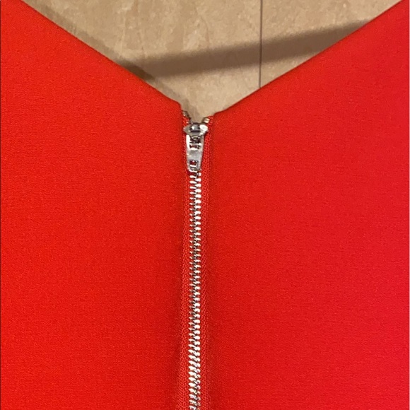 Aijek Off-the-Shoulder Mermaid Gown - Picture 4 of 13